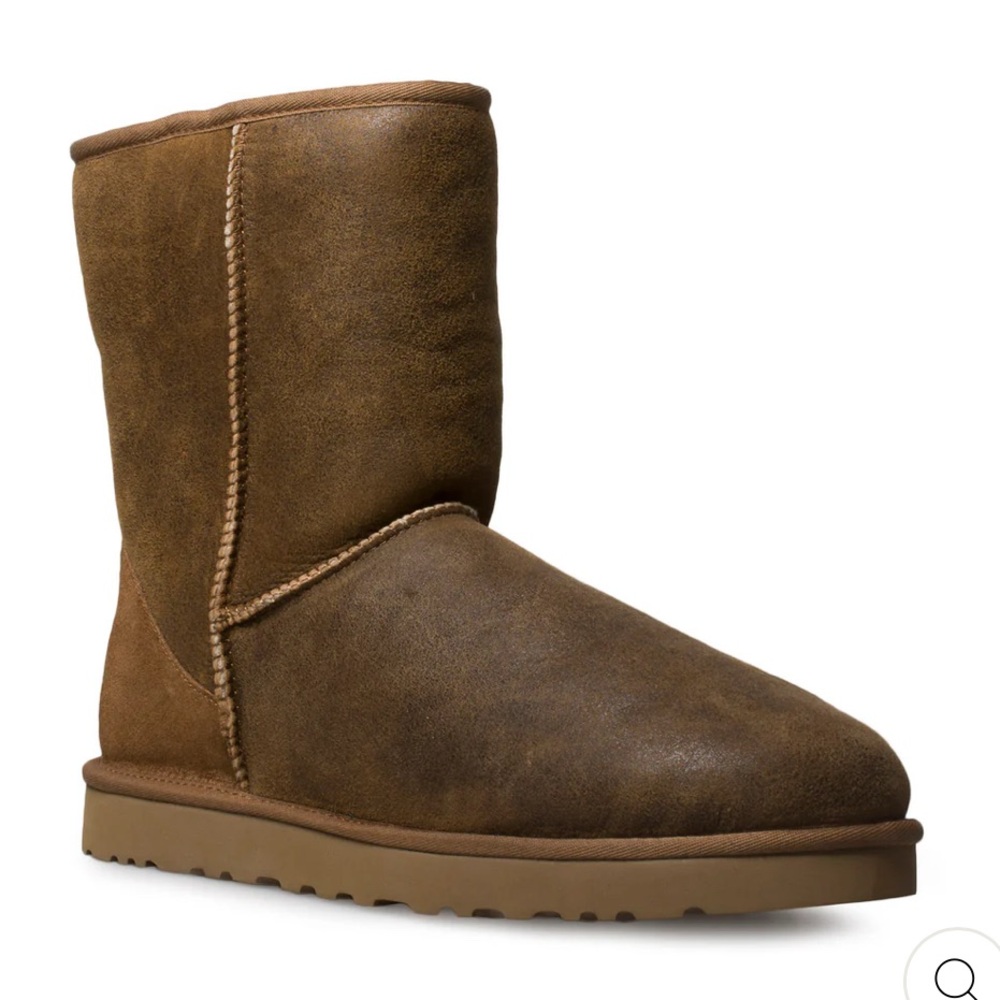 UGG Classic Short Boots Pull On Mid Calf Dark Brown Oiled Leather Fur Lined